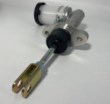 Load image into Gallery viewer, 1976-1979 Datsun 620 - Clutch Master Cylinder (5/8&quot; Bore)